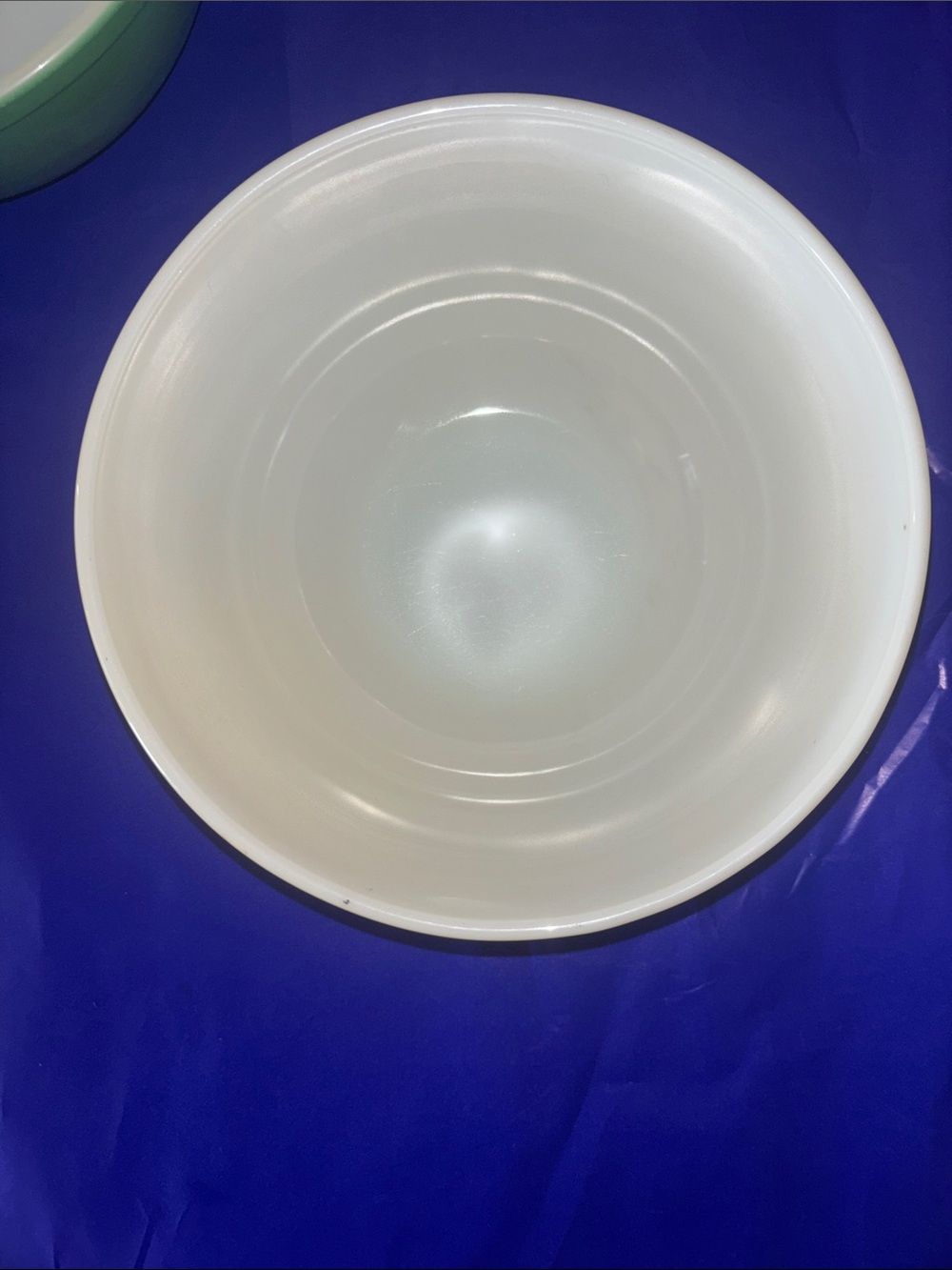 Pyrex Yellow Mixing Bowl - Solid Yellow Glass Prep Bowl - Picture 3 of 3